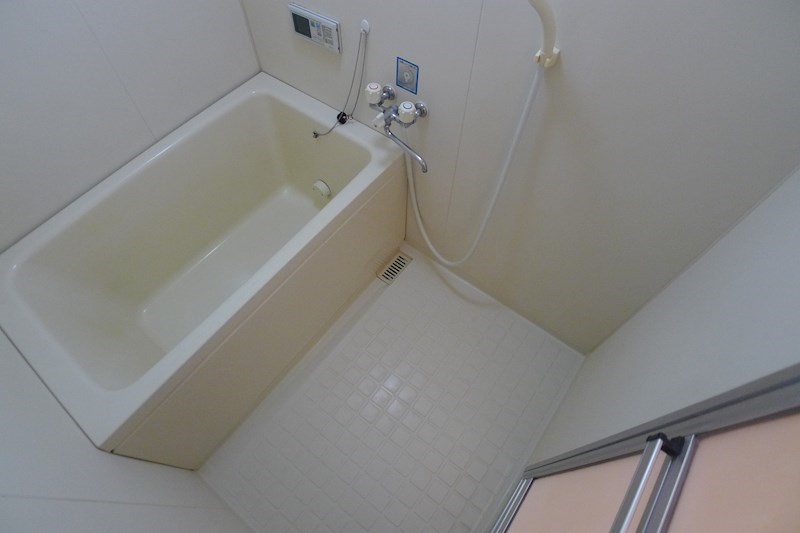 ウィステリア 風呂画像