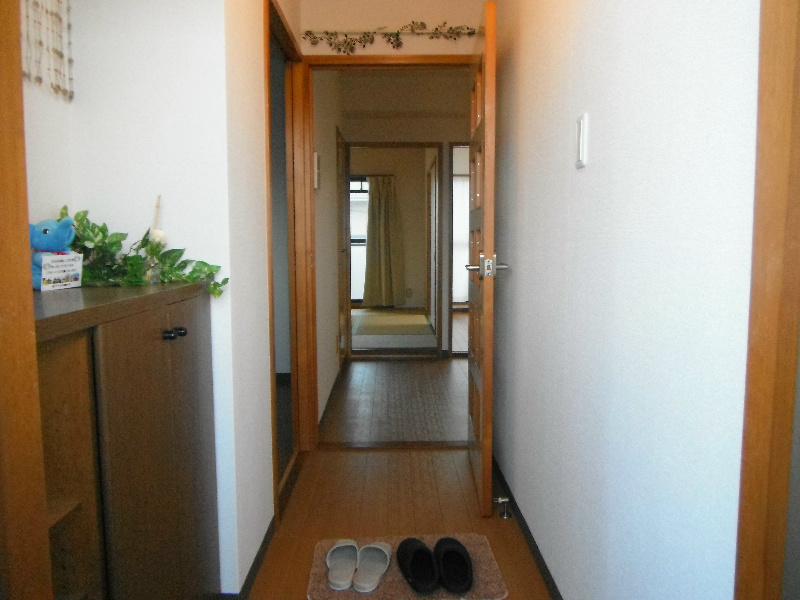 ウエストイン 玄関