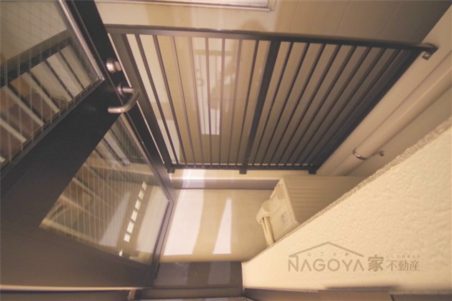 ＣＯＺＹ大曽根 ベランダ