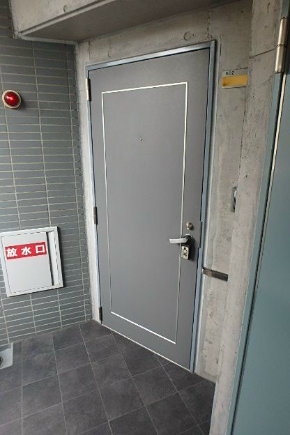 愛知県名古屋市北区平安１丁目 玄関