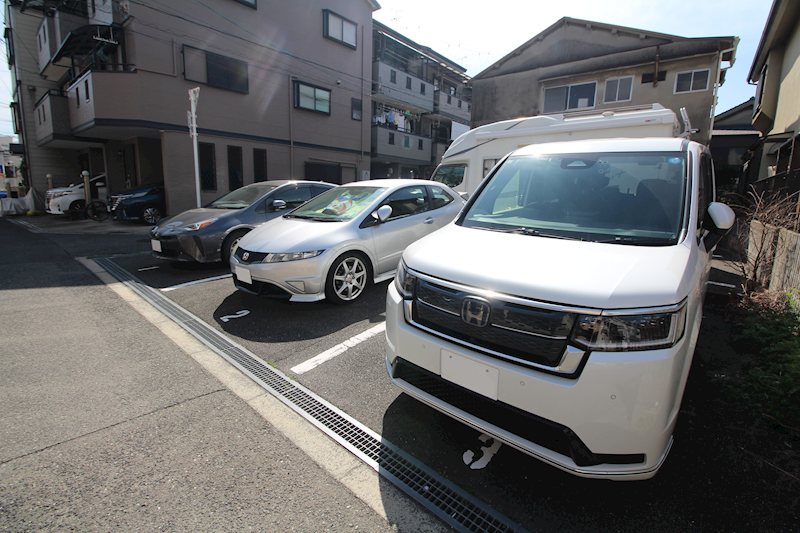 岸モータープール その他