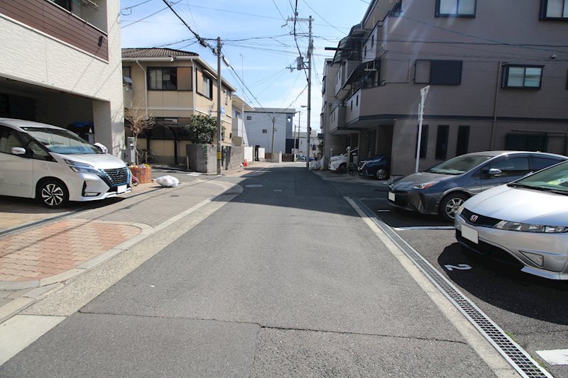 岸モータープール その他
