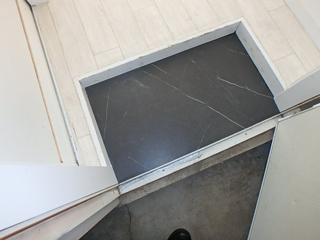 ドゥオーモ中野 玄関