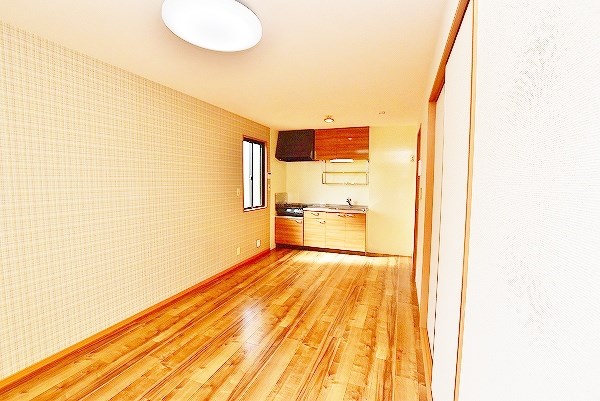 ディアコート西田　Ｂ棟 リビング