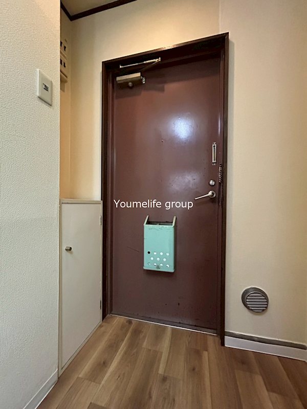 メゾン相模野 玄関