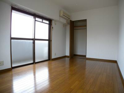 オリジンコアビル ベッドルーム