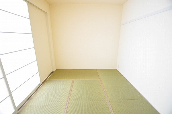 レシェンテ徳力　Ａ棟 その他25