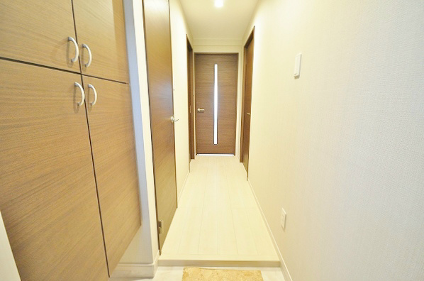 Advance Court Nakai(アドヴァンスコート中井) 玄関