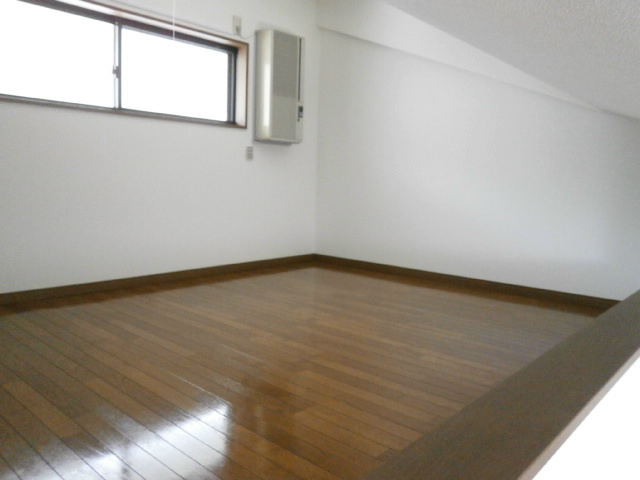 ＴＭハイツ その他