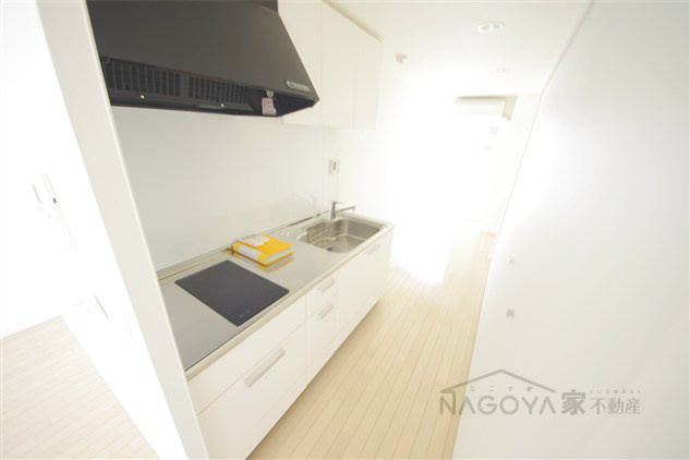 ＮＳ．ＺＥＡＬ泉 キッチン