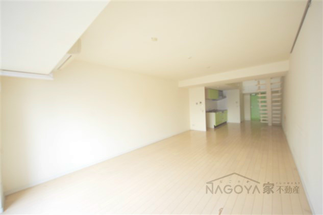 レジディア東桜Ⅱ リビング