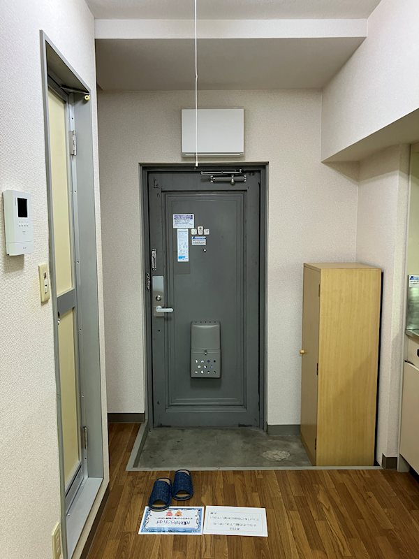 フレッシュハイツ 玄関