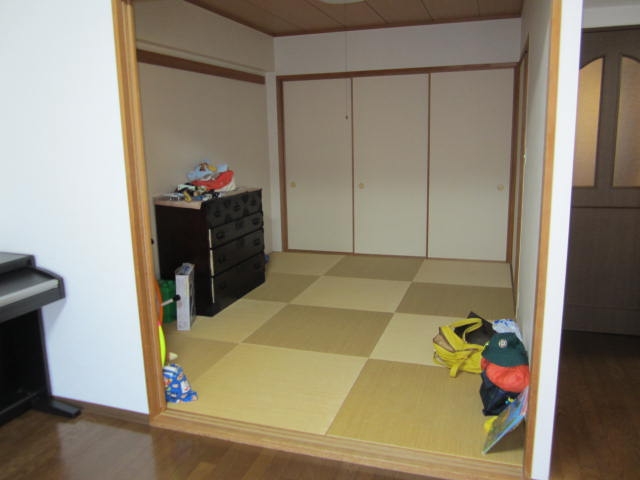 愛知県名古屋市千種区御棚町３丁目 ベッドルーム