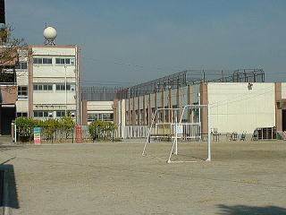 愛知県名古屋市千種区東山元町１丁目 小学校