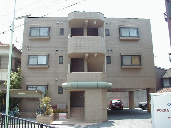 シャトレ大堀 外観