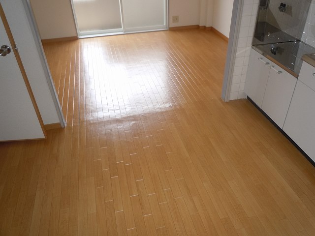 愛知県日進市栄３丁目 リビング