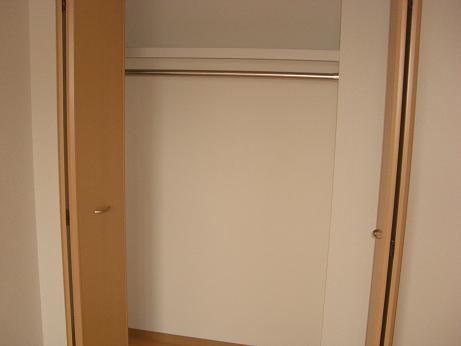 パルフェ中根 収納