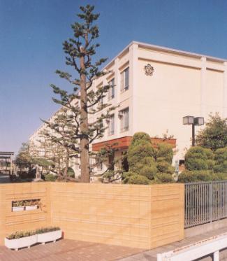 愛知県名古屋市守山区藪田町 小学校