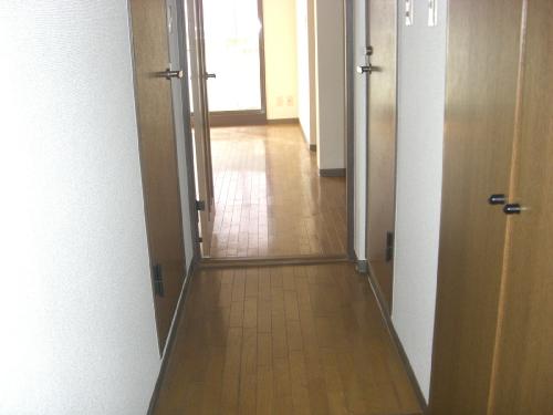 ウェルトータス 玄関