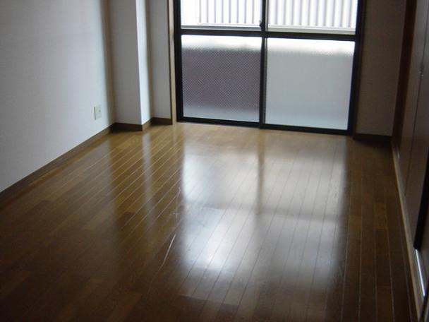 愛知県名古屋市中川区江松５丁目 リビング