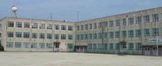 レジデンス鶴田 小学校