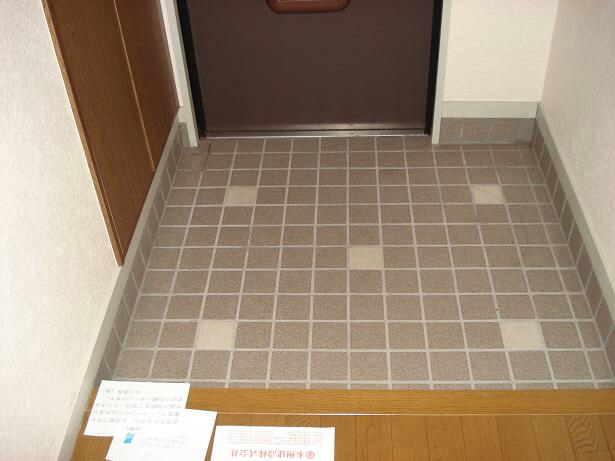 ホーステール諸ノ木 玄関