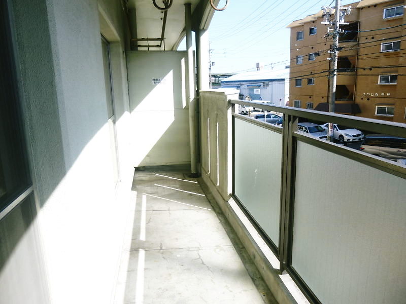 愛知県名古屋市名東区牧の里３丁目 ベランダ