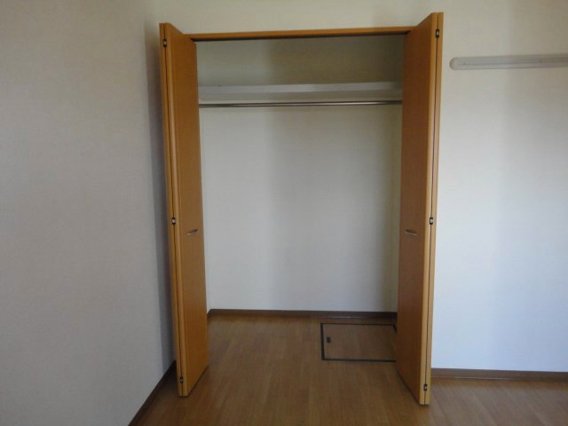 愛知県日進市岩崎町大塚 収納