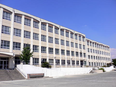 ハイネス石田 小学校