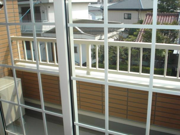愛知県名古屋市名東区西里町５丁目 ベランダ