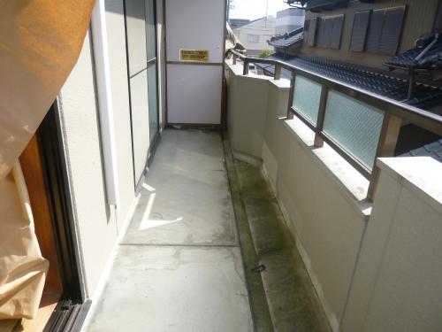 愛知県日進市岩崎台２丁目 ベランダ