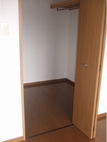 ラフォーレ若慎 収納