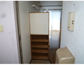 ホーリン原 玄関