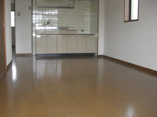 愛知県名古屋市緑区徳重４丁目 リビング