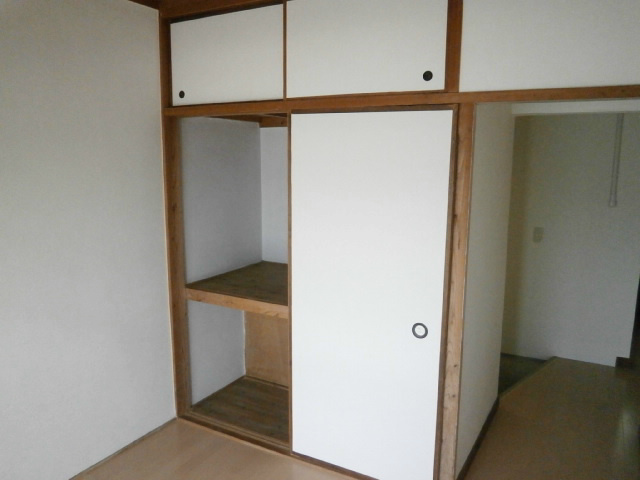 ガーデンヒルズ青山 収納