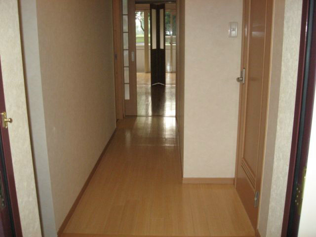 愛知県名古屋市西区中小田井２丁目 玄関
