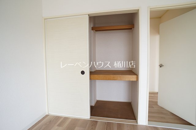 カネヤビル 収納