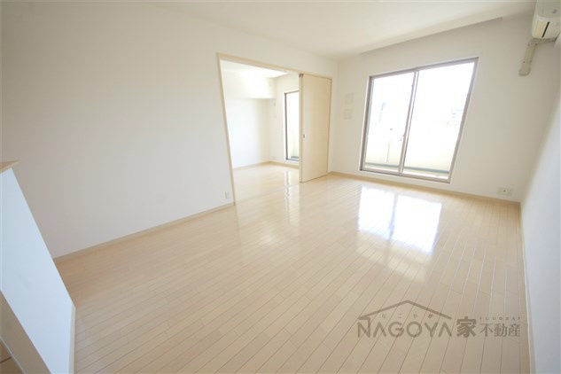 パークアクシス白壁 リビング