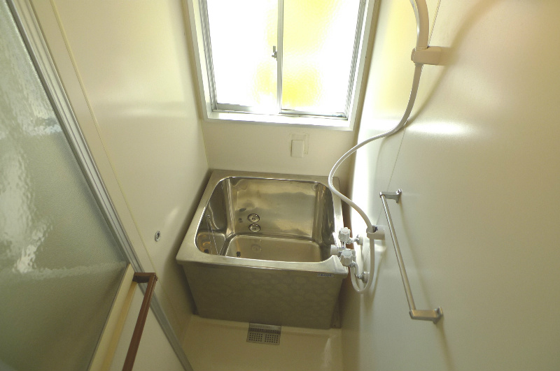 サンライズ高砂2号棟 風呂画像