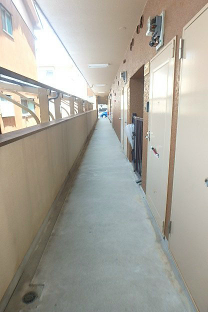 愛知県名古屋市北区長田町１丁目 玄関