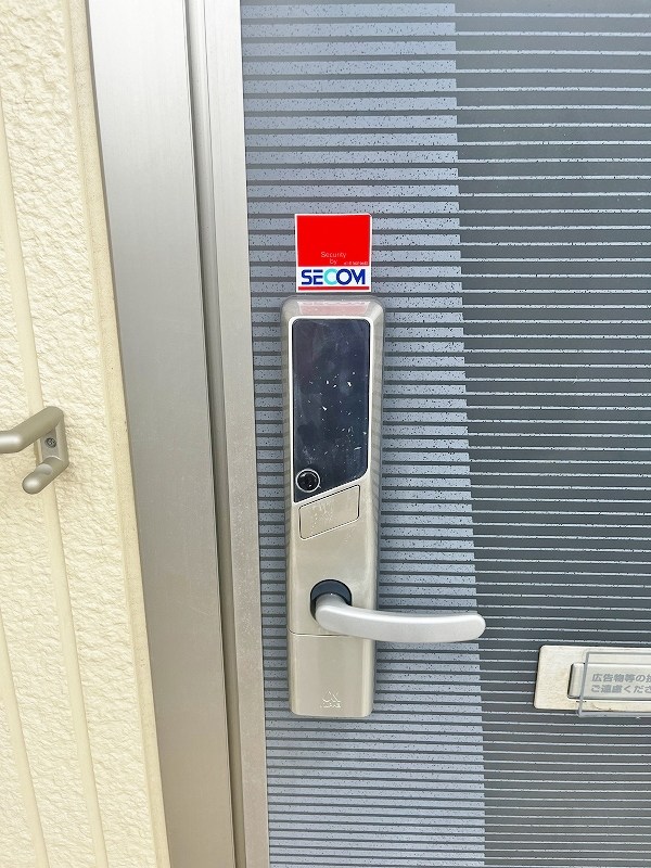 グランツ葛原 玄関