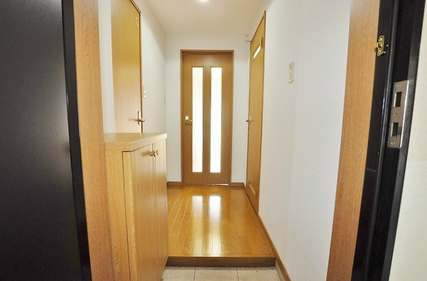 ピアーノ・KM２１ 玄関