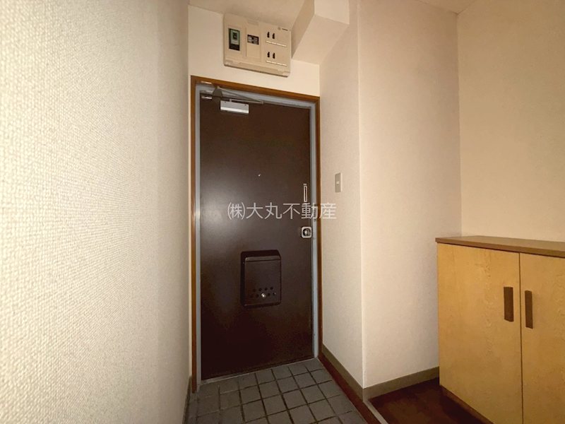 レジデンス青井 玄関