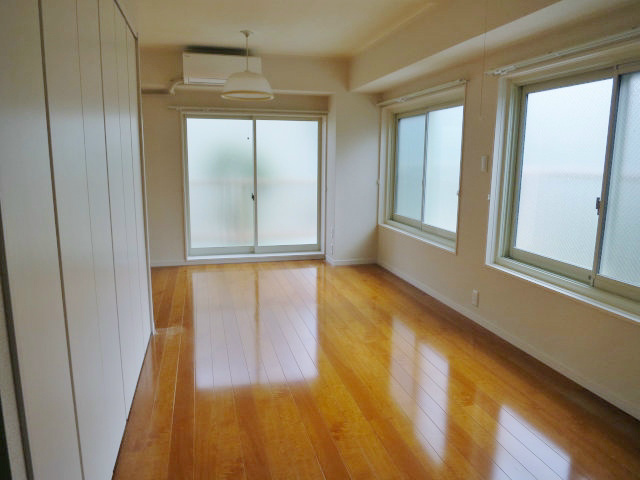 松岡マンション 玄関