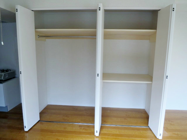 松岡マンション ベッドルーム