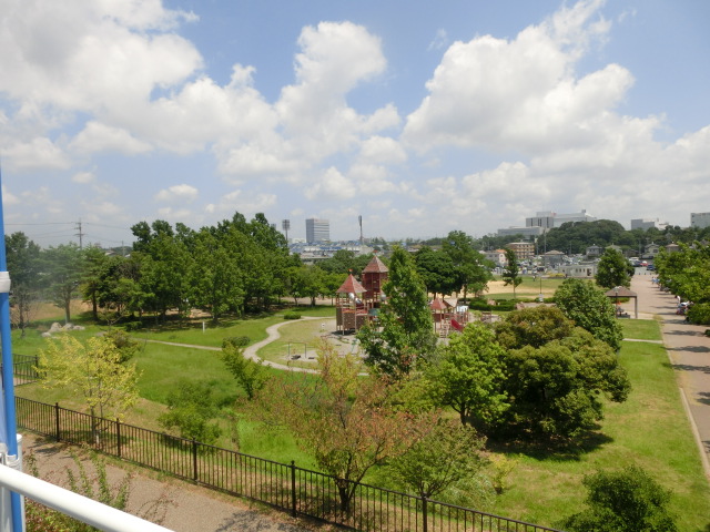 ラ・プリマベーラ 公園