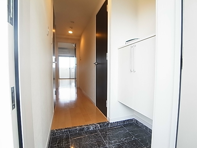 ＧＲＡＮＤ　ＲＩＳＥ 玄関