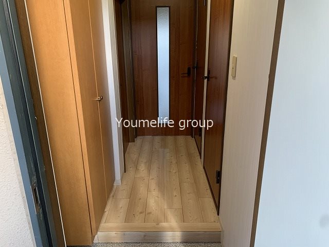 グランドゥール安藤 玄関