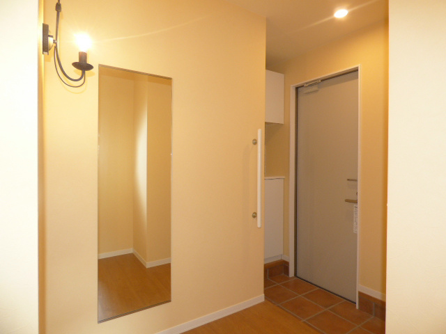 センタービレッジ S棟  玄関