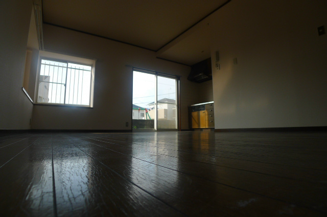 野口テラスハウス リビング